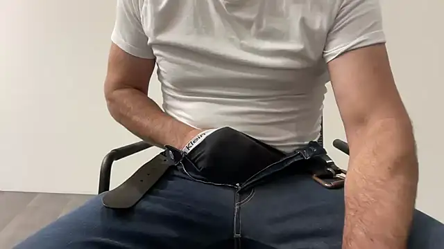 harrys74 online show from 11-17-25, 12:09