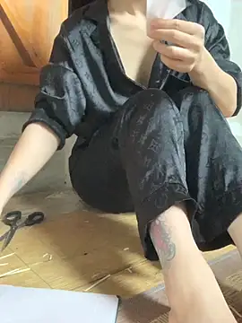 Tieuvi 18 online show from 11-01-25, 01:12