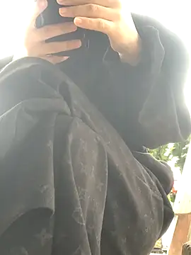 Tieuvi 18 online show from 10-23-25, 12:42