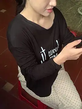 Tieuvi 18 online show from 11-18-25, 12:59