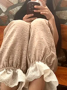 Tieuvi 18 online show from 11-17-25, 12:47