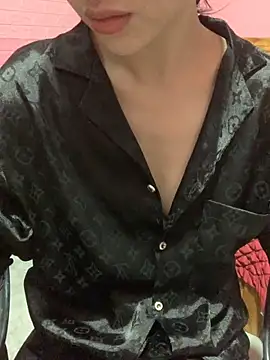 Tieuvi 18 online show from 10-23-25, 11:25