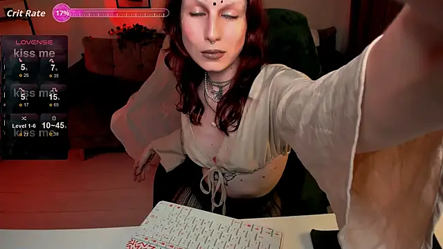 effie mirelll online show from 11-04-25, 03:38