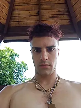 Snapshot of David_leons chatting on 06-17-26, 02:49 David leons online show from 06-17-26, 02:49