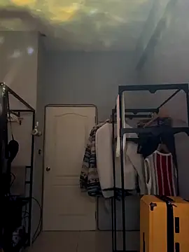 Snapshot of marz-z7-o chatting on 11-11-25, 01:06 marz-z7-o online show from 11-11-25, 01:06