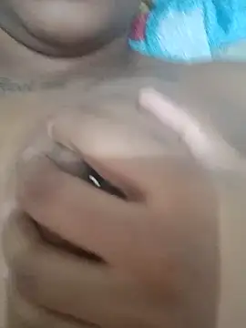 Snapshot of nessinha12 chatting on 09-15-25, 09:21 nessinha12 online show from 09-15-25, 09:21