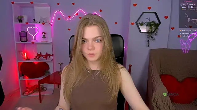 Snapshot of veronica_bubble chatting on 05-12-26, 12:30 veronica bubble online show from 05-12-26, 12:30