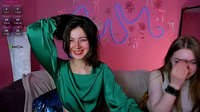 Snapshot of veronica_bubble chatting on 05-17-26, 07:14 veronica bubble online show from 05-17-26, 07:14