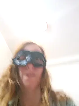 Margarita2500 online show from 10-19-25, 05:26