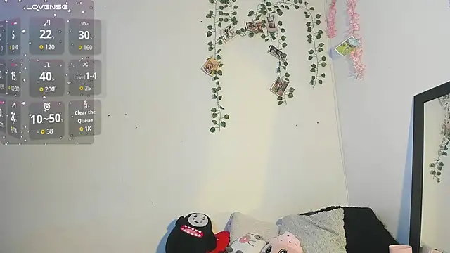 Snapshot of cute_sammy_1 chatting on 09-24-25, 12:00 cute sammy 1 online show from 09-24-25, 12:00