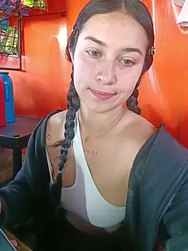 Snapshot of Sol_Sunny chatting on 07-05-26, 10:27 Sol Sunny online show from 07-05-26, 10:27