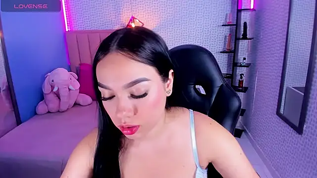 MOLLYSPENCER1 online show from 02-06-26, 12:23