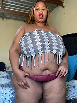 Snapshot of Curvycandy95 chatting on 07-10-26, 07:41 Curvycandy95 online show from 07-10-26, 07:41