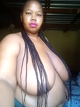 Snapshot of Curvycandy95 chatting on 11-10-25, 06:07 Curvycandy95 online show from 11-10-25, 06:07