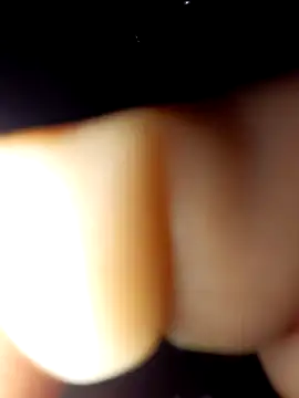 Snapshot of Exotic19cm chatting on 02-05-26, 08:43 Exotic19cm online show from 02-05-26, 08:43