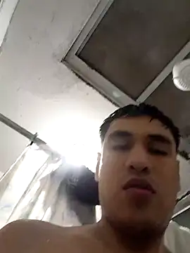 Snapshot of Exotic19cm chatting on 12-15-25, 10:48 Exotic19cm online show from 12-15-25, 10:48