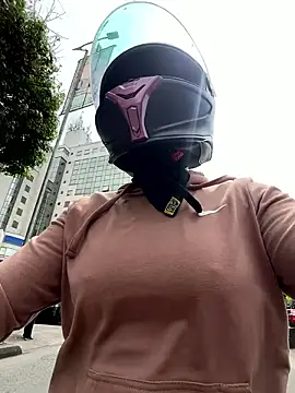 AlannaEvons online show from 01-09-26, 04:58