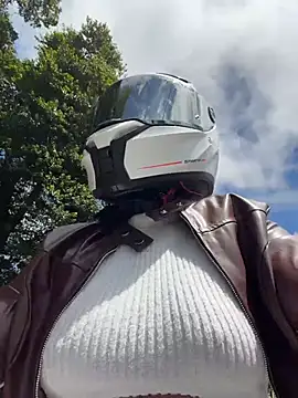 AlannaEvons online show from 03-11-26, 04:01