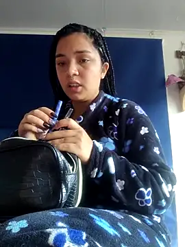 Snapshot of amanne_misa chatting on 10-13-25, 12:40 amanne misa online show from 10-13-25, 12:40