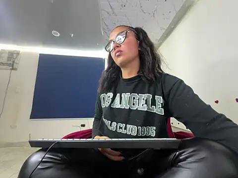 amanne misa online show from 03-20-26, 02:56