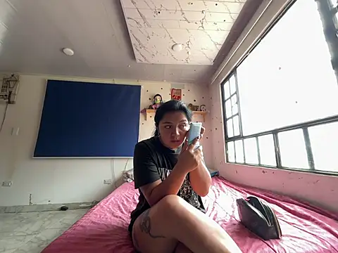 Snapshot of amanne_misa chatting on 07-22-26, 04:42 amanne misa online show from 07-22-26, 04:42