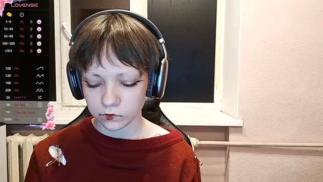 ChaeTrier online show from 10-01-25, 04:22