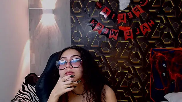 honeymoon 12 online show from 10-30-25, 06:01