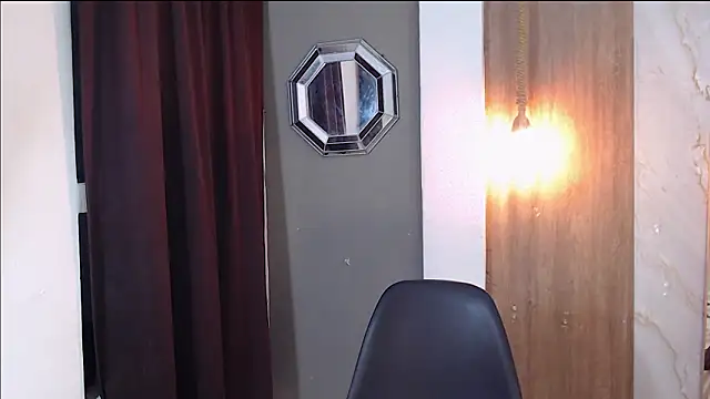 Snapshot of honeymoon_12 chatting on 02-02-26, 04:00 honeymoon 12 online show from 02-02-26, 04:00