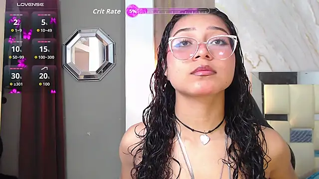 Snapshot of honeymoon_12 chatting on 05-22-26, 06:44 honeymoon 12 online show from 05-22-26, 06:44