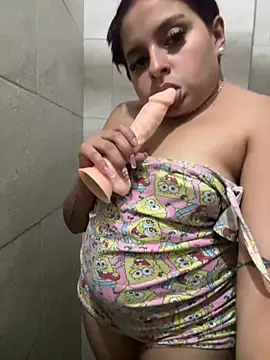 Snapshot of sbanna_valle_ chatting on 01-18-26, 08:23 sbanna valle online show from 01-18-26, 08:23