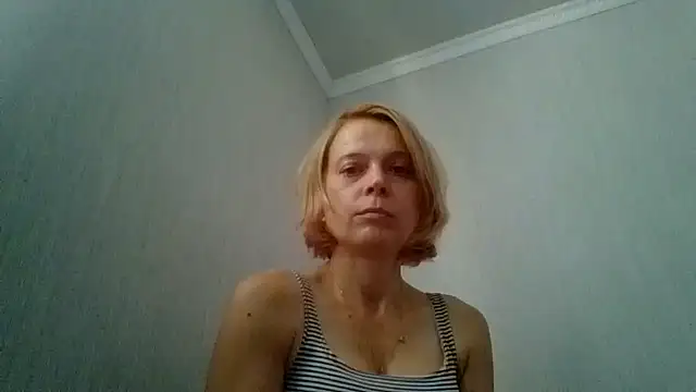 Snapshot of LiluXRose chatting on 09-10-25, 09:41 LiluXRose online show from 09-10-25, 09:41