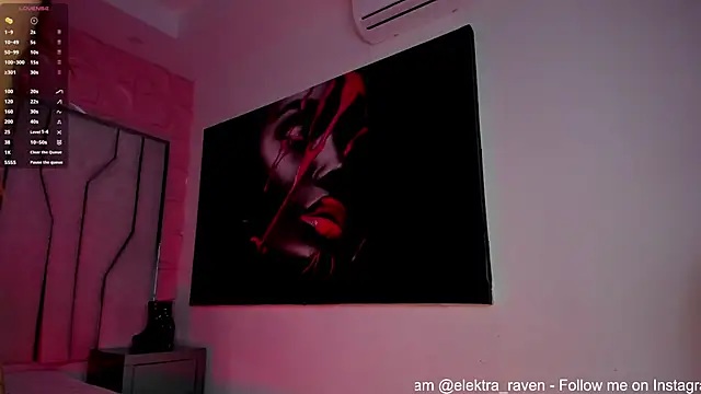 Snapshot of Elektra_raven chatting on 10-02-25, 12:41 Elektra raven online show from 10-02-25, 12:41