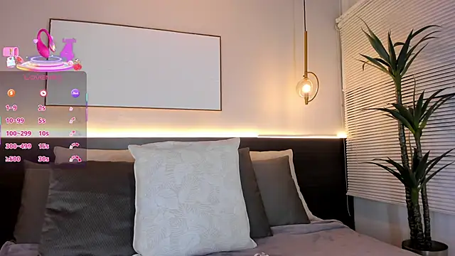 Snapshot of SolAvelar chatting on 02-16-26, 03:16 SolAvelar online show from 02-16-26, 03:16