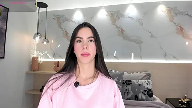 SolAvelar online show from 06-21-26, 01:22