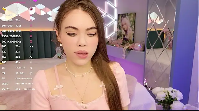 MimiFors online show from 04-12-26, 06:22