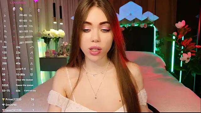 MimiFors online show from 11-28-25, 05:13