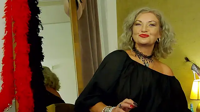 Snapshot of Allura_Jenson chatting on 07-24-26, 10:17 Allura Jenson online show from 07-24-26, 10:17