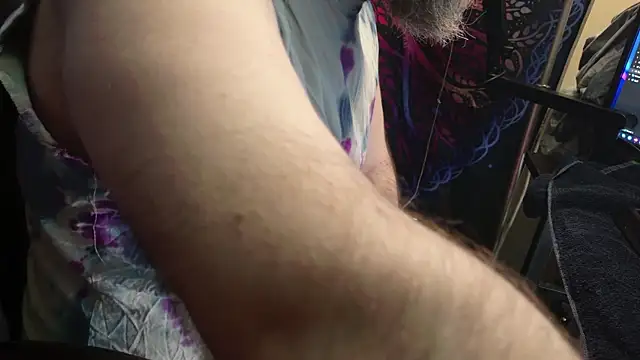 jj7779SC online show from 12-04-25, 11:37