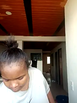 isabella brown1 online show from 12-20-25, 05:05