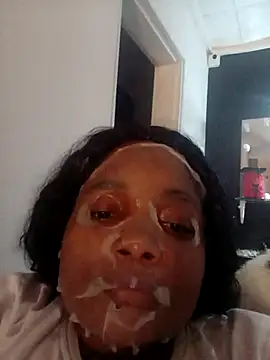 Snapshot of isabella_brown1 chatting on 03-20-26, 07:59 isabella brown1 online show from 03-20-26, 07:59