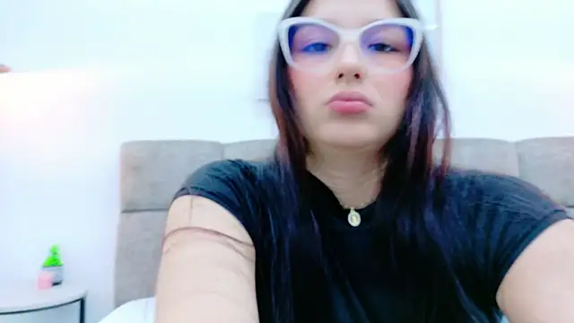 Snapshot of Ashley_Evans22 chatting on 10-01-25, 08:02 Ashley Evans22 online show from 10-01-25, 08:02