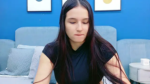 Ashley Evans22 online show from 11-15-25, 09:08