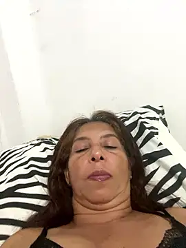 Snapshot of maleja23 chatting on 01-09-26, 12:06 maleja23 online show from 01-09-26, 12:06