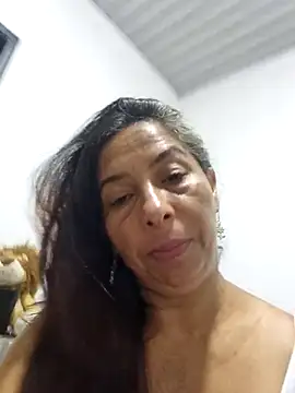 maleja23 online show from 10-04-25, 03:19