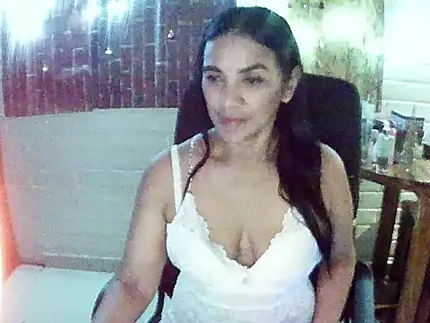 MiiaVelasquez online show from 11-28-25, 04:12