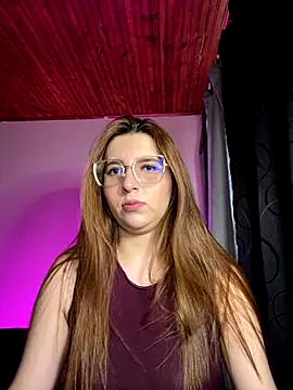 CoraVibes online show from 12-05-25, 11:31