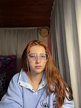 CoraVibes online show from 02-03-26, 12:21