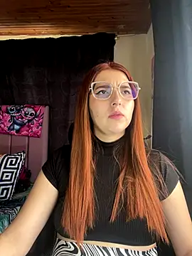 CoraVibes online show from 10-08-25, 07:58