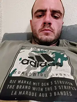 Hahahhdsj112 online show from 10-31-25, 11:00