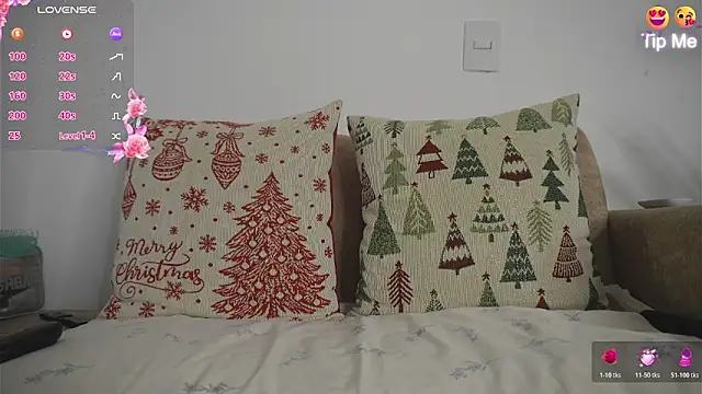 Roxybeautyy online show from 02-23-26, 09:21